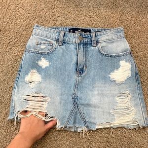 Hollister High-Rise Distressed Skirt